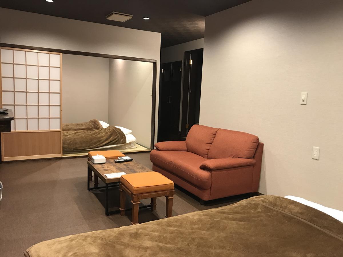 Le Tour Hotel Group-Tokyo Sagamihara Exteriör bild